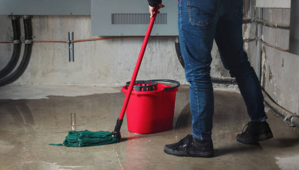 Water damage restoration process in Berkeley, MO